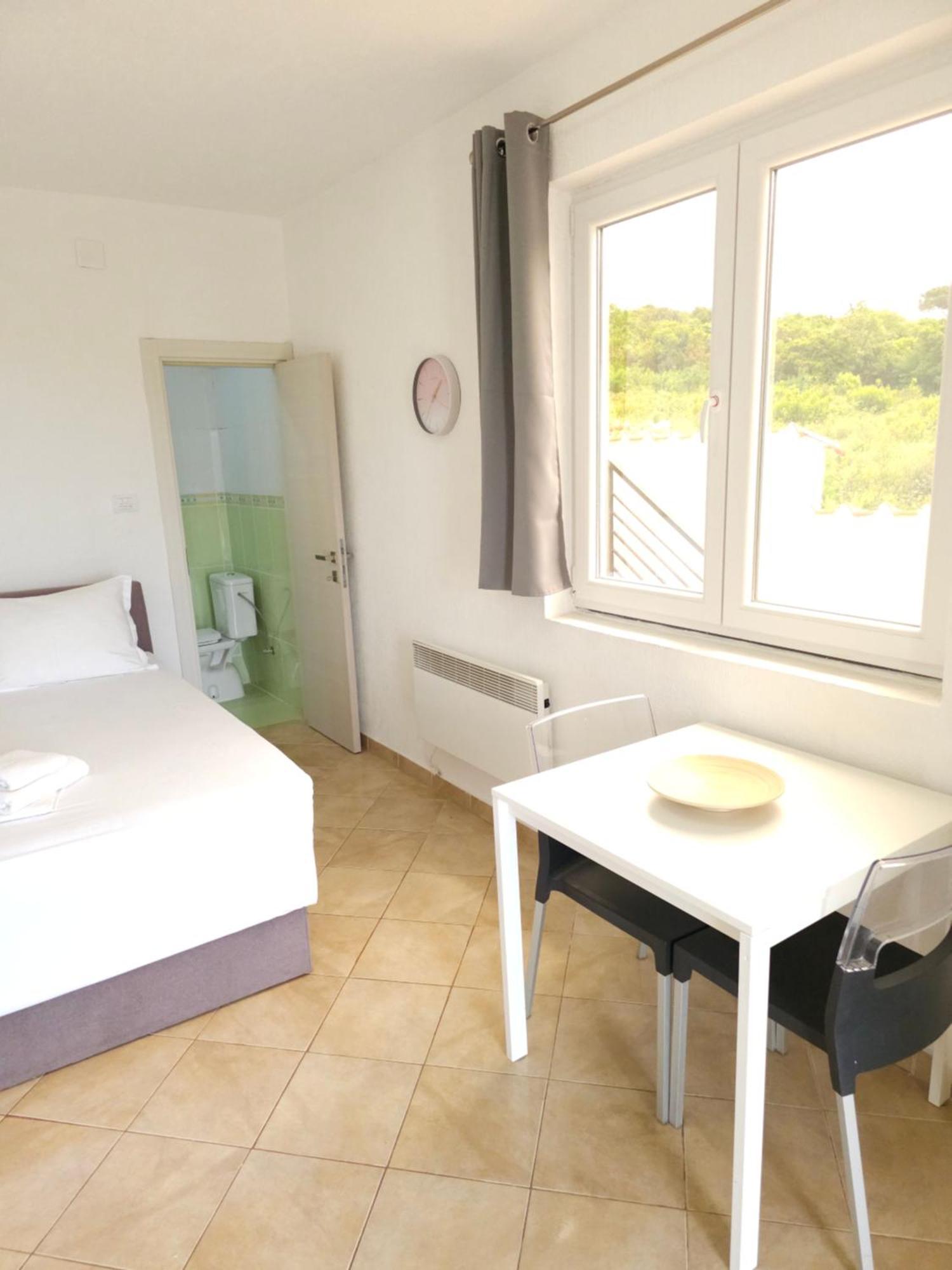 Talija Apartments Krimovica Budva Zimmer foto